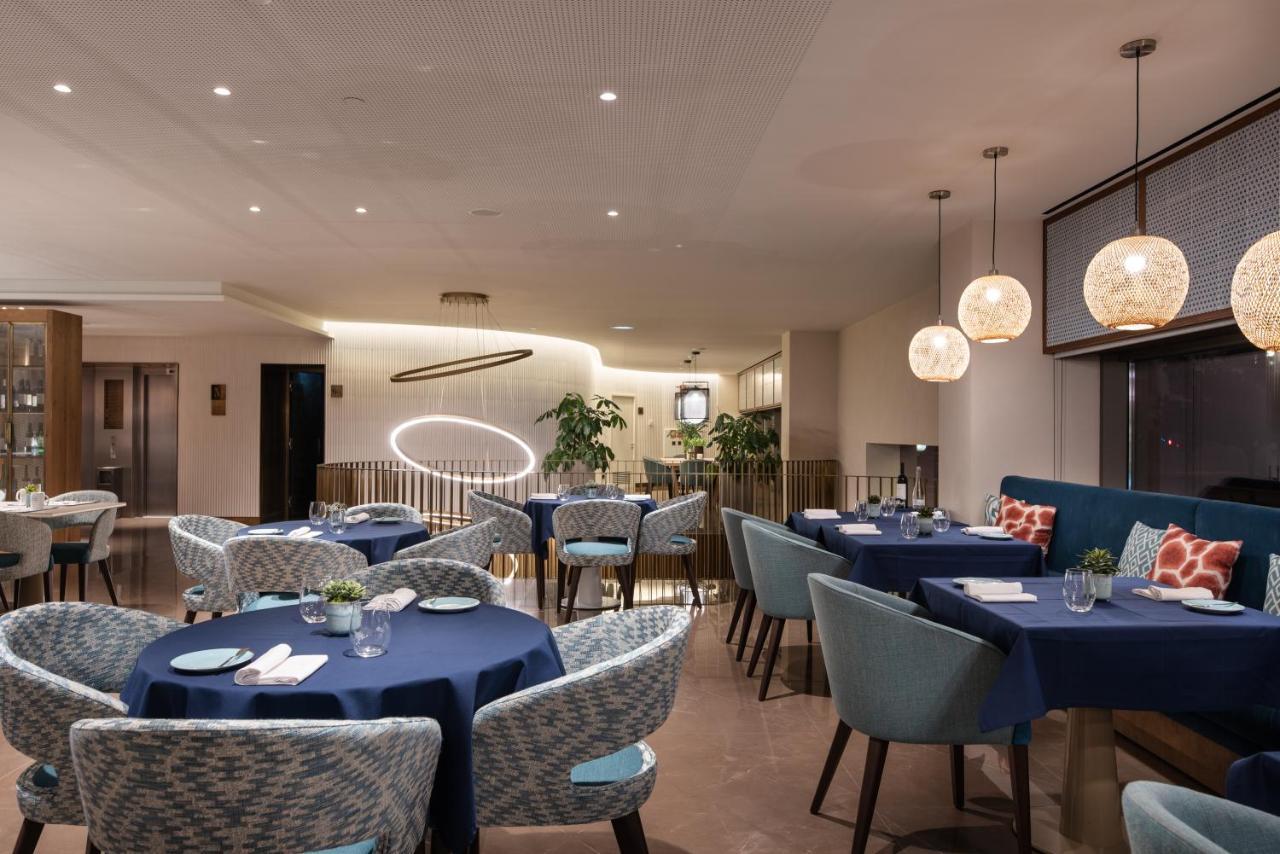 Eurostars Aliados Hotel Porto Ngoại thất bức ảnh The restaurant