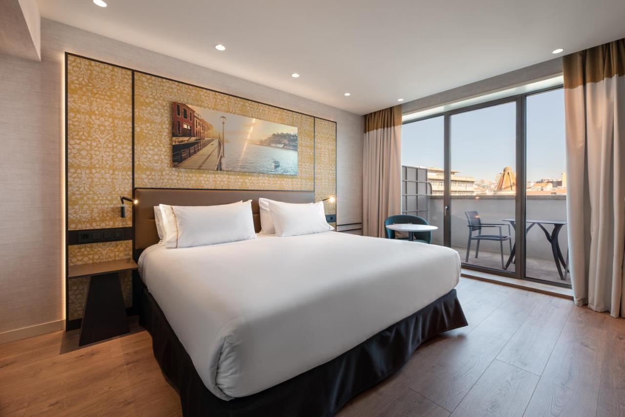 Eurostars Aliados Hotel Porto Ngoại thất bức ảnh Deluxe room