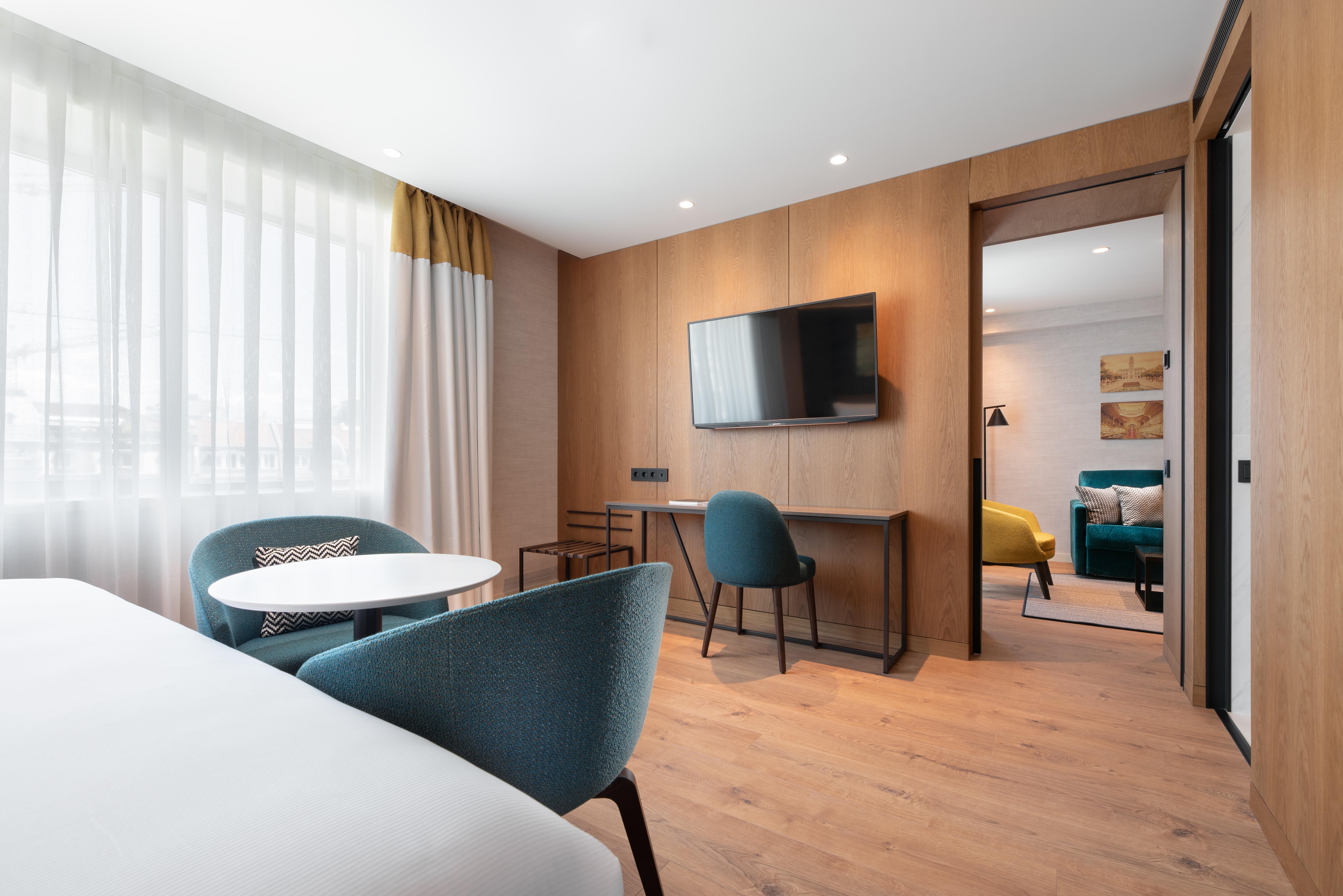 Eurostars Aliados Hotel Porto Ngoại thất bức ảnh Suite